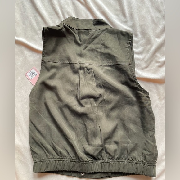 NWT Juicy Couture Army/Olive Green Button Vest - Picture 4 of 4